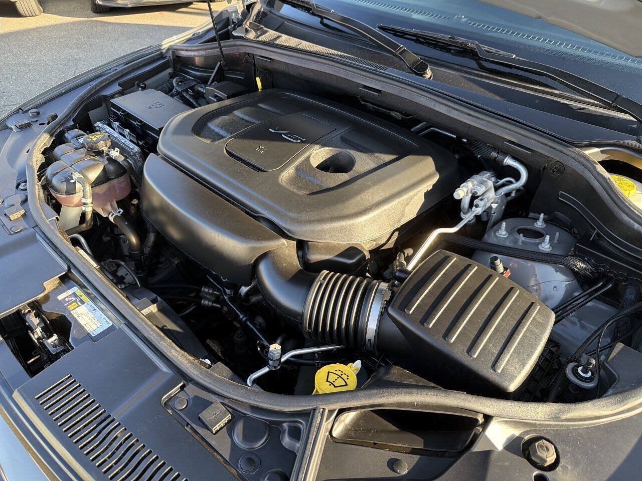 Used 2020 Dodge Durango SXT AWD/4WD image 13