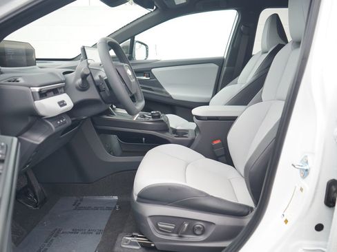 New 2026 Subaru Solterra Premium image 6