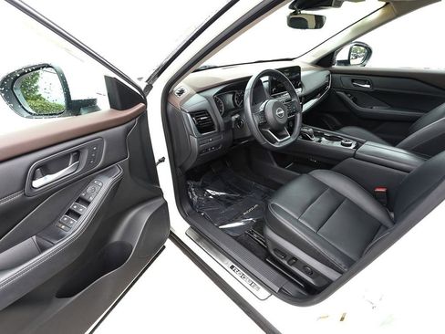 Used 2023 Nissan Rogue SL w/ SL Premium Package AWD/4WD image 15