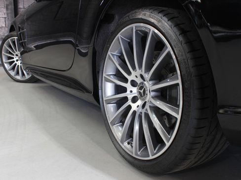Used 2017 Mercedes-Benz SL 550 image 20
