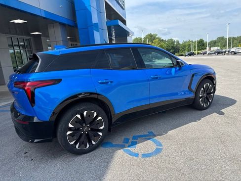 Used 2024 Chevrolet Blazer EV RS AWD/4WD image 19