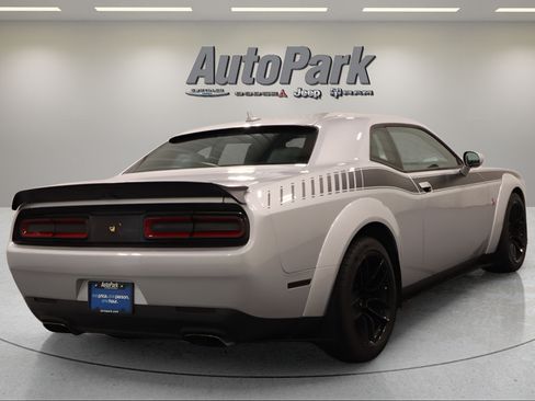 Certified 2021 Dodge Challenger R/T Scat Pack RWD image 9