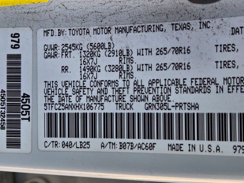 Used 2017 Toyota Tacoma TRD Pro AWD/4WD image 13
