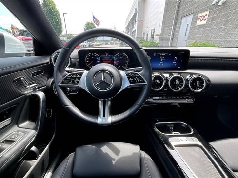 Used 2026 Mercedes-Benz CLA 250 4MATIC image 5
