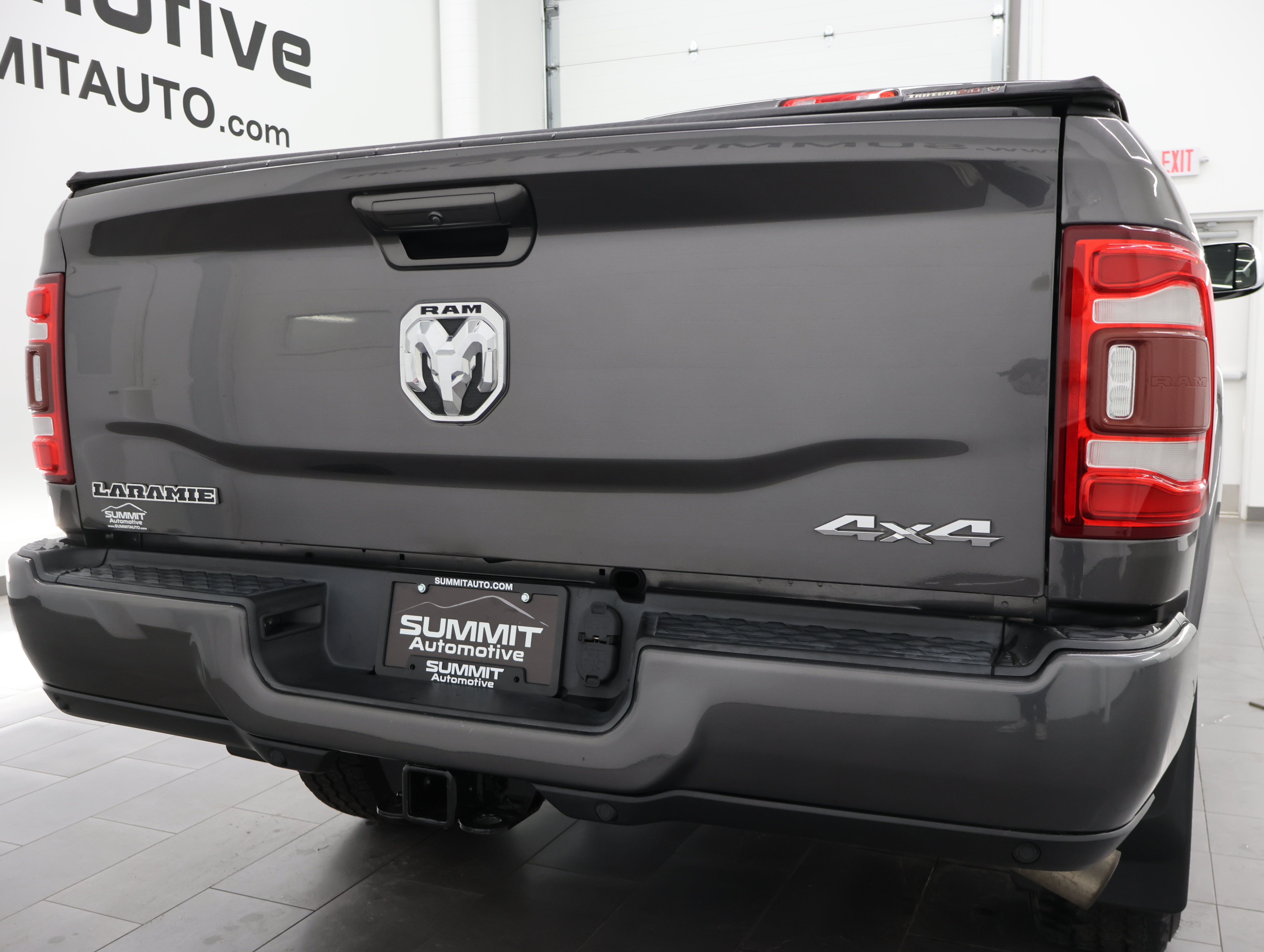 Used 2019 RAM 3500 Laramie AWD/4WD image 27