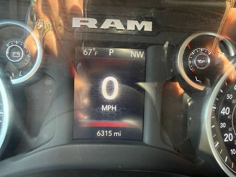 Used 2023 RAM 1500 Big Horn AWD/4WD image 20