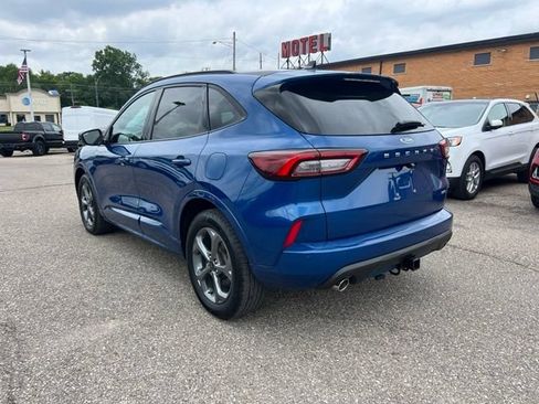 Certified 2023 Ford Escape ST-Line Select w/ Class II Trailer Tow Package AWD/4WD image 6