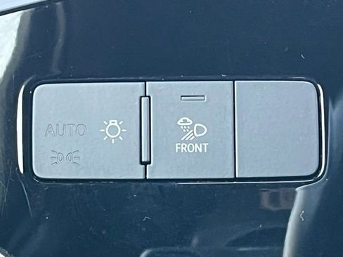 Used 2023 Audi Q3 2.0T Premium image 19