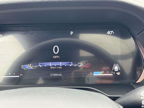 Used 2023 Jeep Grand Cherokee L Limited image 17