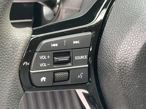 Used 2023 Honda Civic LX image 31