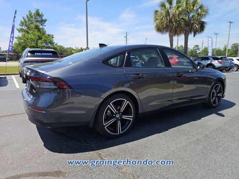 New 2026 Honda Accord SE image 5
