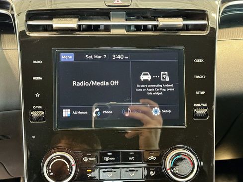 Used 2023 Hyundai Santa Cruz SE AWD/4WD image 12