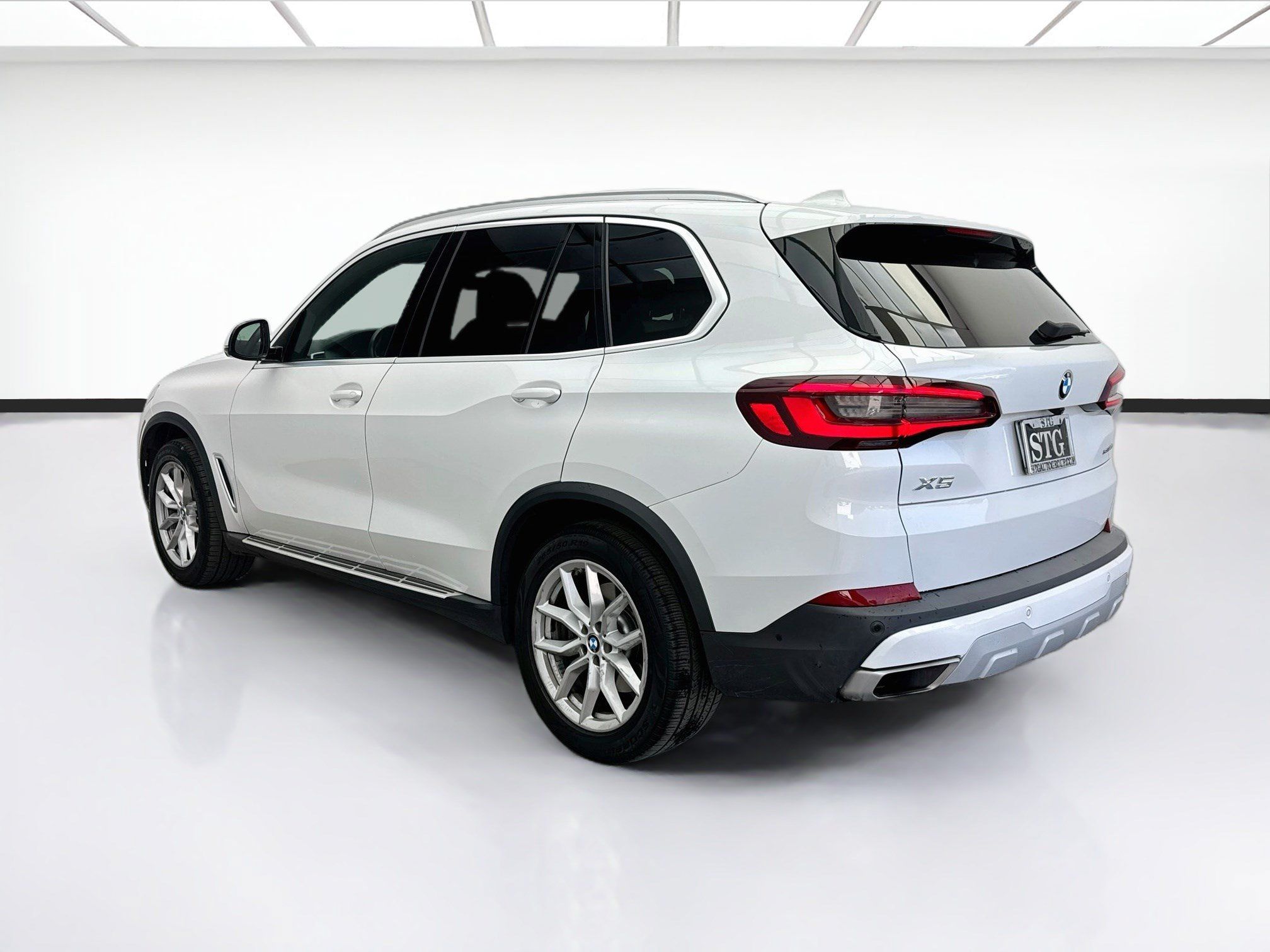 Used 2021 BMW X5 sDrive40i w/ Premium Package 2 RWD image 6