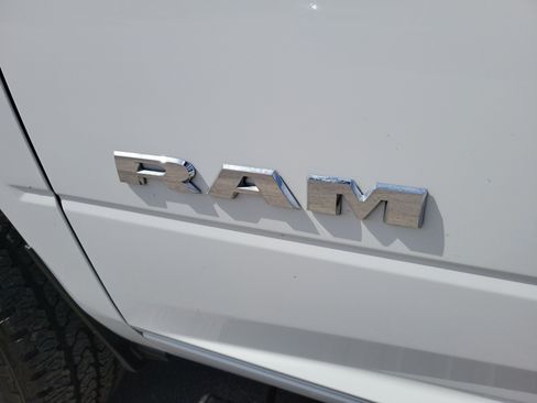Used 2024 RAM 2500 Laramie w/ Safety Group AWD/4WD image 29