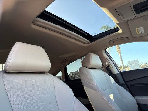 Used 2024 Honda Accord EX-L image 14