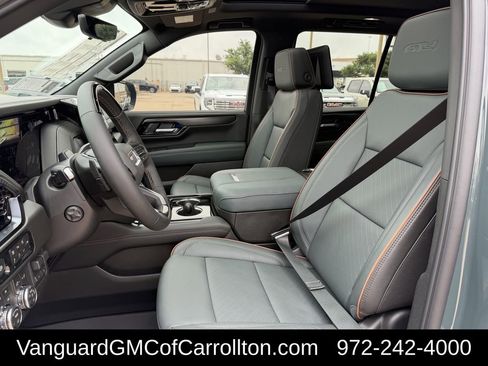 New 2026 GMC Yukon AT4 w/ AT4 Premium Plus Package AWD/4WD image 23