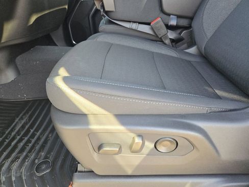 New 2026 Chevrolet Silverado 1500 LT w/ Convenience Package II AWD/4WD image 17