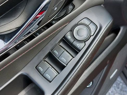 Used 2023 Chevrolet Traverse RS w/ LPO, Floor Liner Package image 24