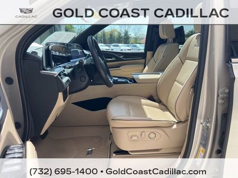 Certified 2024 Cadillac Escalade ESV Premium Luxury w/ LPO, Floor Liner Package AWD/4WD image 20