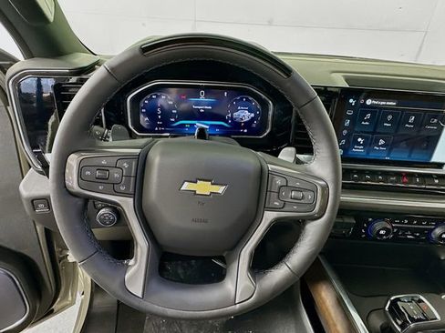 New 2026 Chevrolet Silverado 1500 High Country AWD/4WD image 13