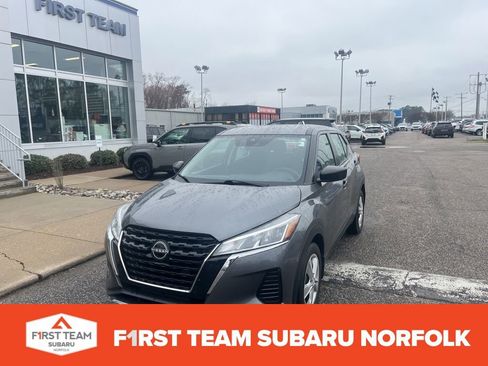 Used 2023 Nissan Kicks S image 7