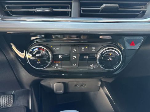 New 2026 Chevrolet Trax LT w/ Driver Confidence Package FWD image 26