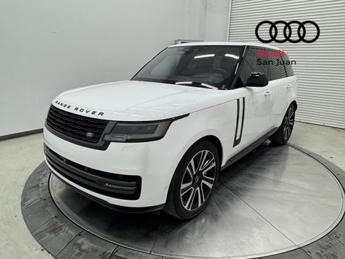 Used 2023 Land Rover Range Rover SE AWD/4WD image 40