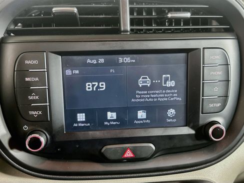 Used 2020 Kia Soul LX FWD image 19