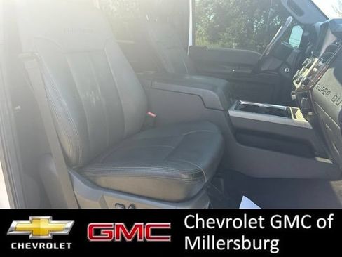 Used 2016 Ford F250 Platinum w/ Platinum Package AWD/4WD image 29