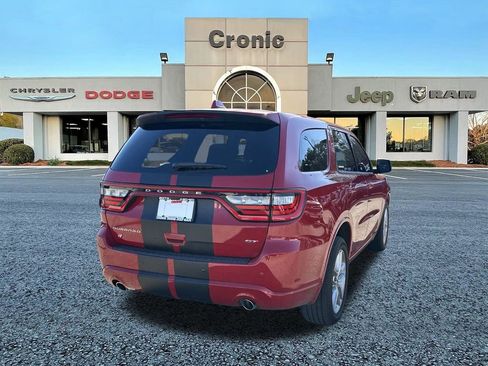 Used 2022 Dodge Durango GT image 3