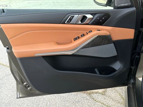 New 2026 BMW X5 sDrive40i w/ M Sport Package image 17