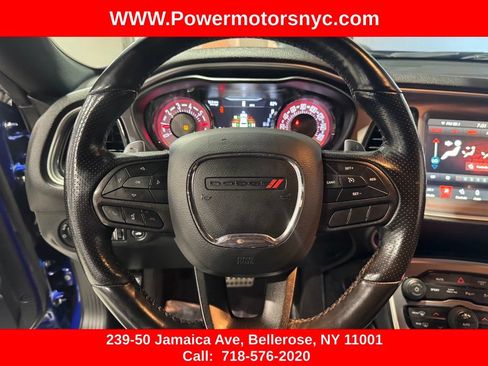 Used 2022 Dodge Challenger R/T w/ Shaker Package RWD image 26