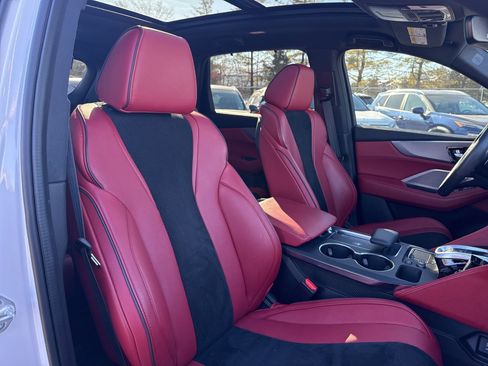 Used 2022 Acura MDX A-Spec image 15