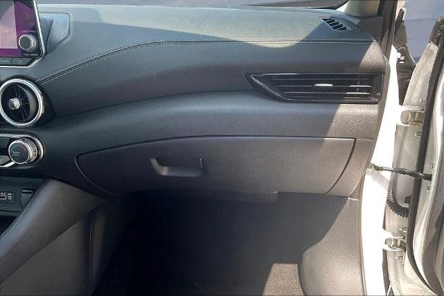 Used 2025 Nissan Sentra SV FWD image 25