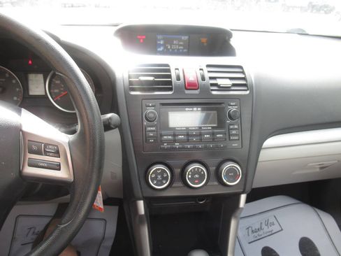 Used 2015 Subaru Forester 2.5i Premium w/ All-Weather Package AWD/4WD image 26