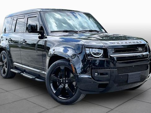Used 2026 Land Rover Defender 110 V8 AWD/4WD image 5
