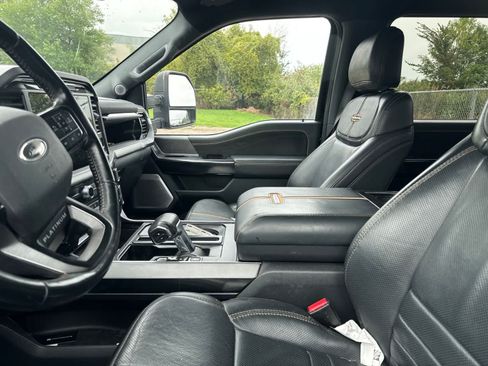 Used 2021 Ford F150 Platinum w/ Equipment Group 701A High AWD/4WD image 30