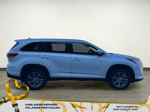 Used 2019 Toyota Highlander XLE image 7