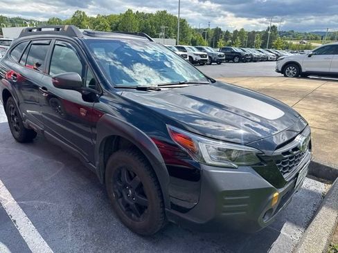 Used 2023 Subaru Outback Wilderness AWD/4WD image 3