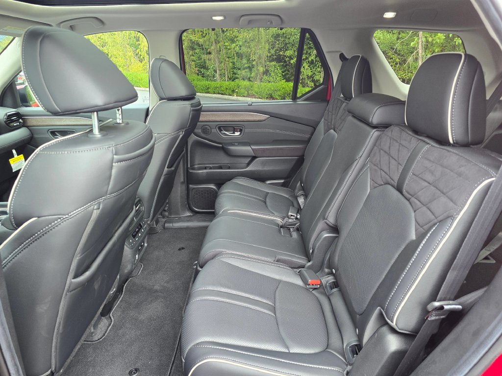 Certified 2026 Honda Pilot Elite image 10
