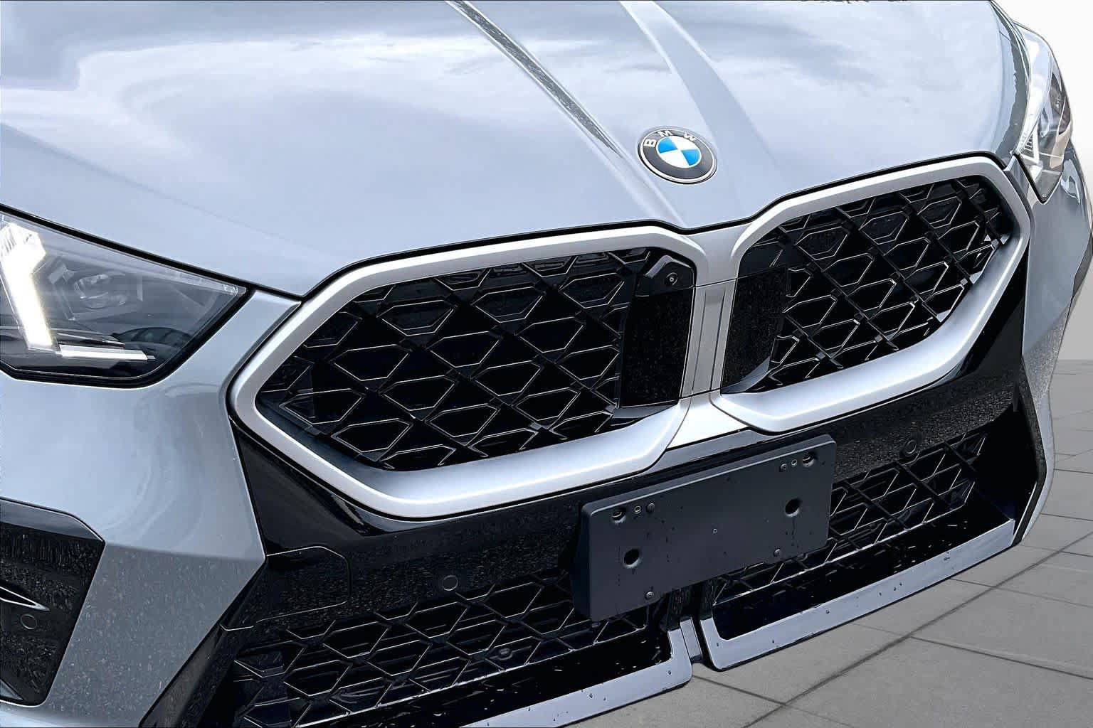 Used 2026 BMW X2 xDrive28i AWD/4WD image 31