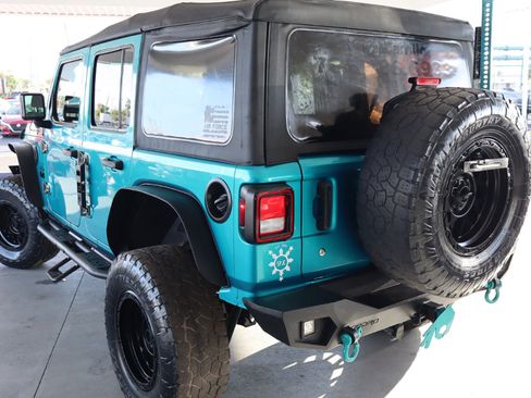 Used 2020 Jeep Wrangler Unlimited Sport image 8