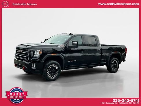 Used 2022 GMC Sierra 2500 AT4 w/ AT4 Premium Plus Package image 1