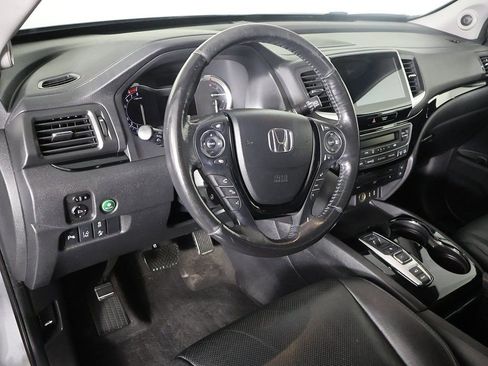 Used 2018 Honda Pilot Elite image 30