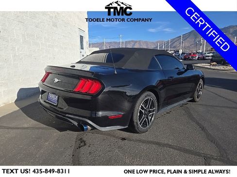 Used 2022 Ford Mustang Premium image 3