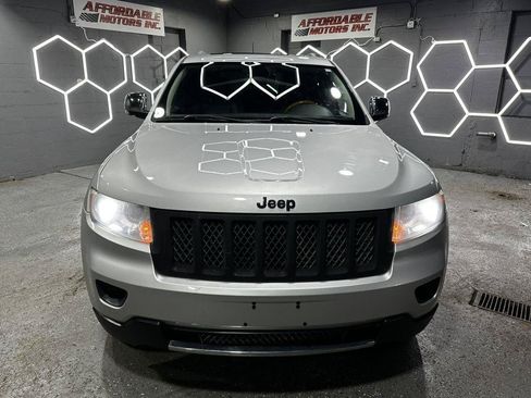 Used 2012 Jeep Grand Cherokee Overland AWD/4WD image 8