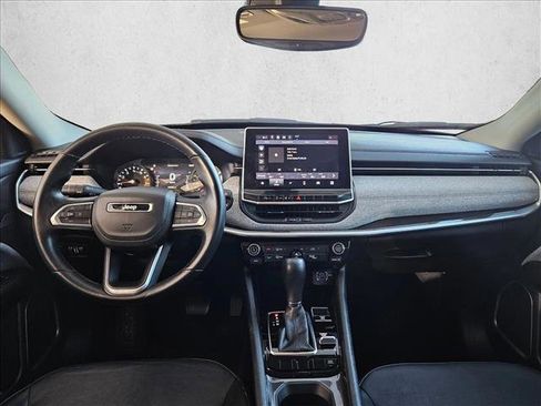 Used 2022 Jeep Compass Latitude image 20