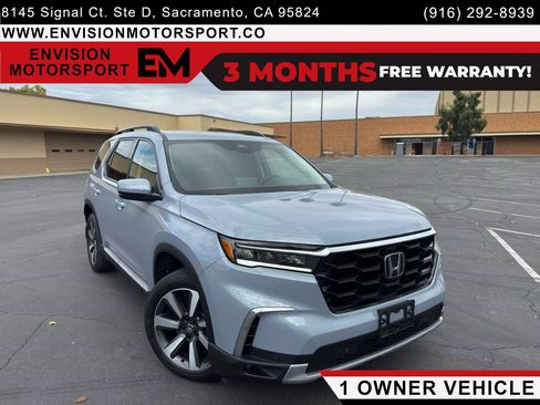 Used 2023 Honda Pilot Touring image 1