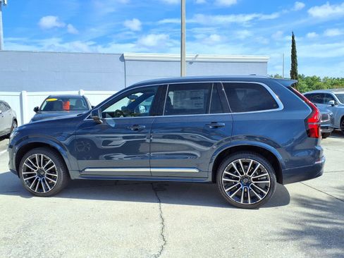 New 2026 Volvo XC90 B5 Plus w/ Protection Package Premier AWD/4WD image 4