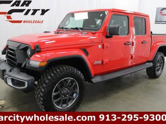 Used 2020 Jeep Gladiator Overland video 1